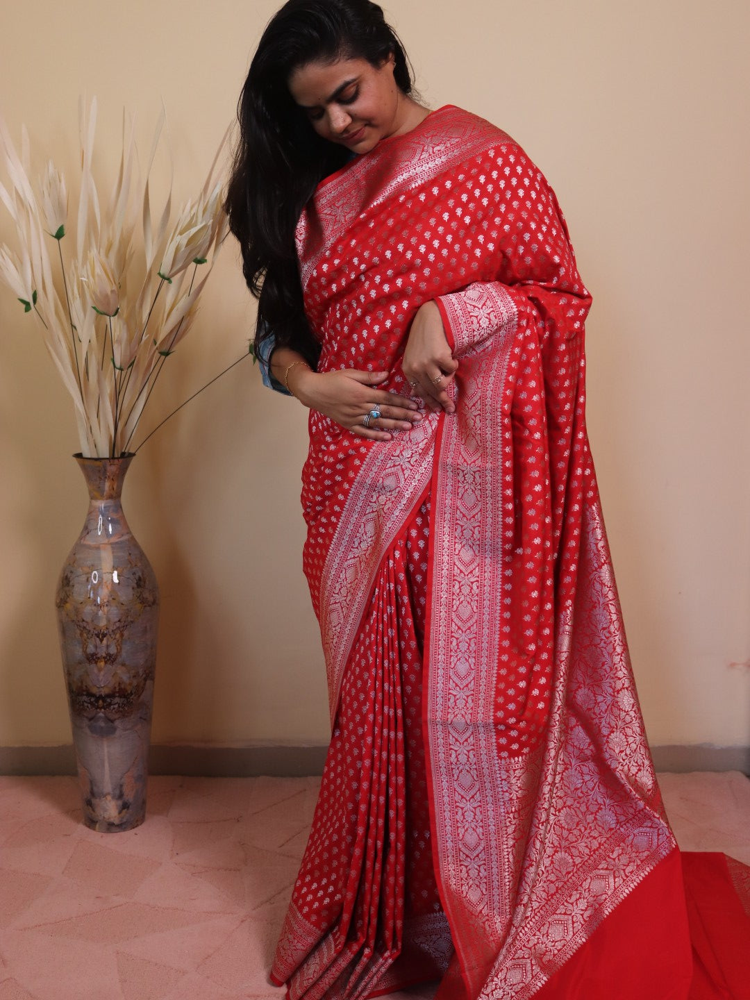 Banarasi Silk With Choti Buti -red