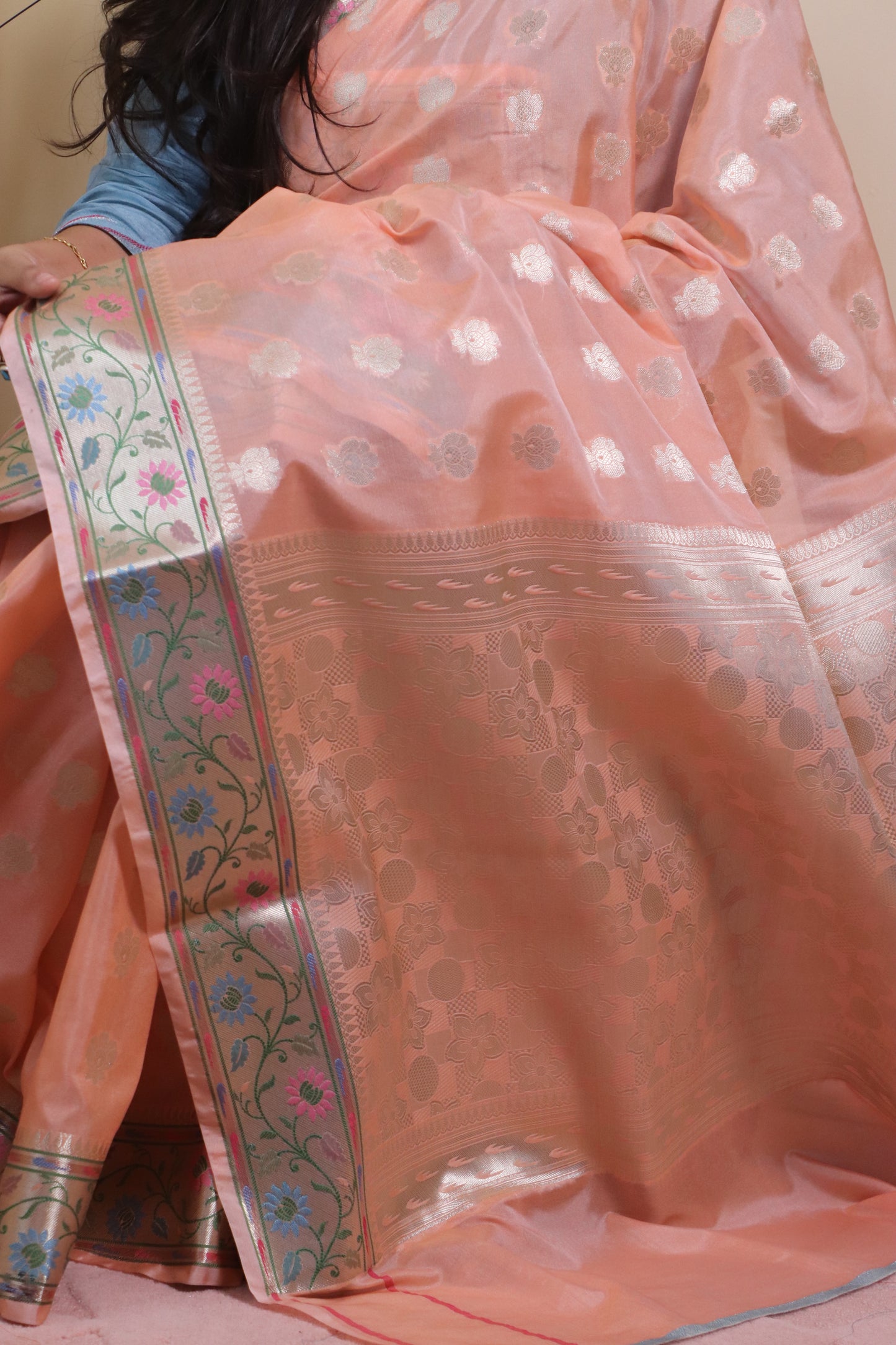 Banarasi Silk Weaved In 2 Inch Buti With Paithani Border - Peach