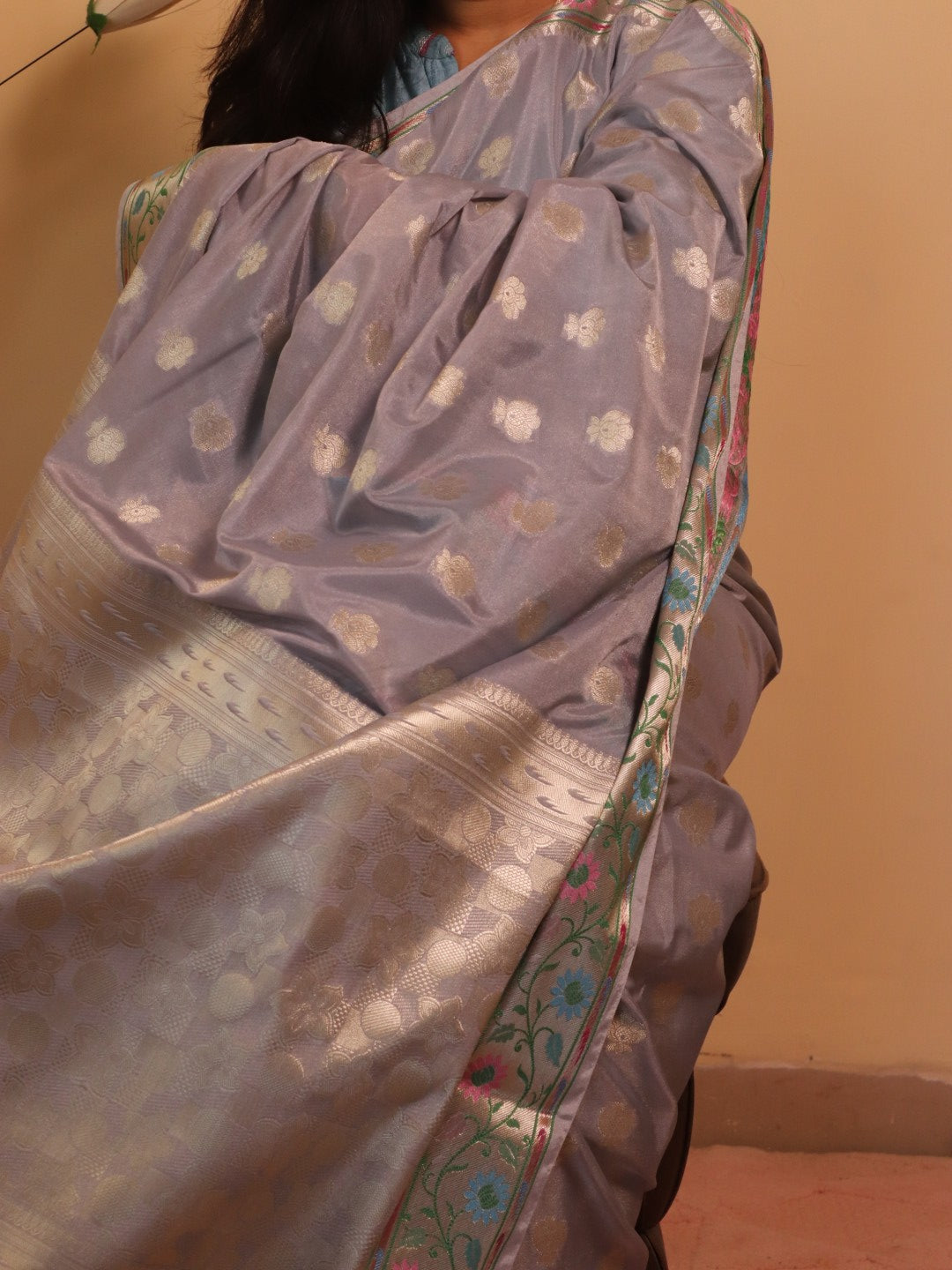Banarasi Silk 2 Inch Buti With Paithni Border - Grey