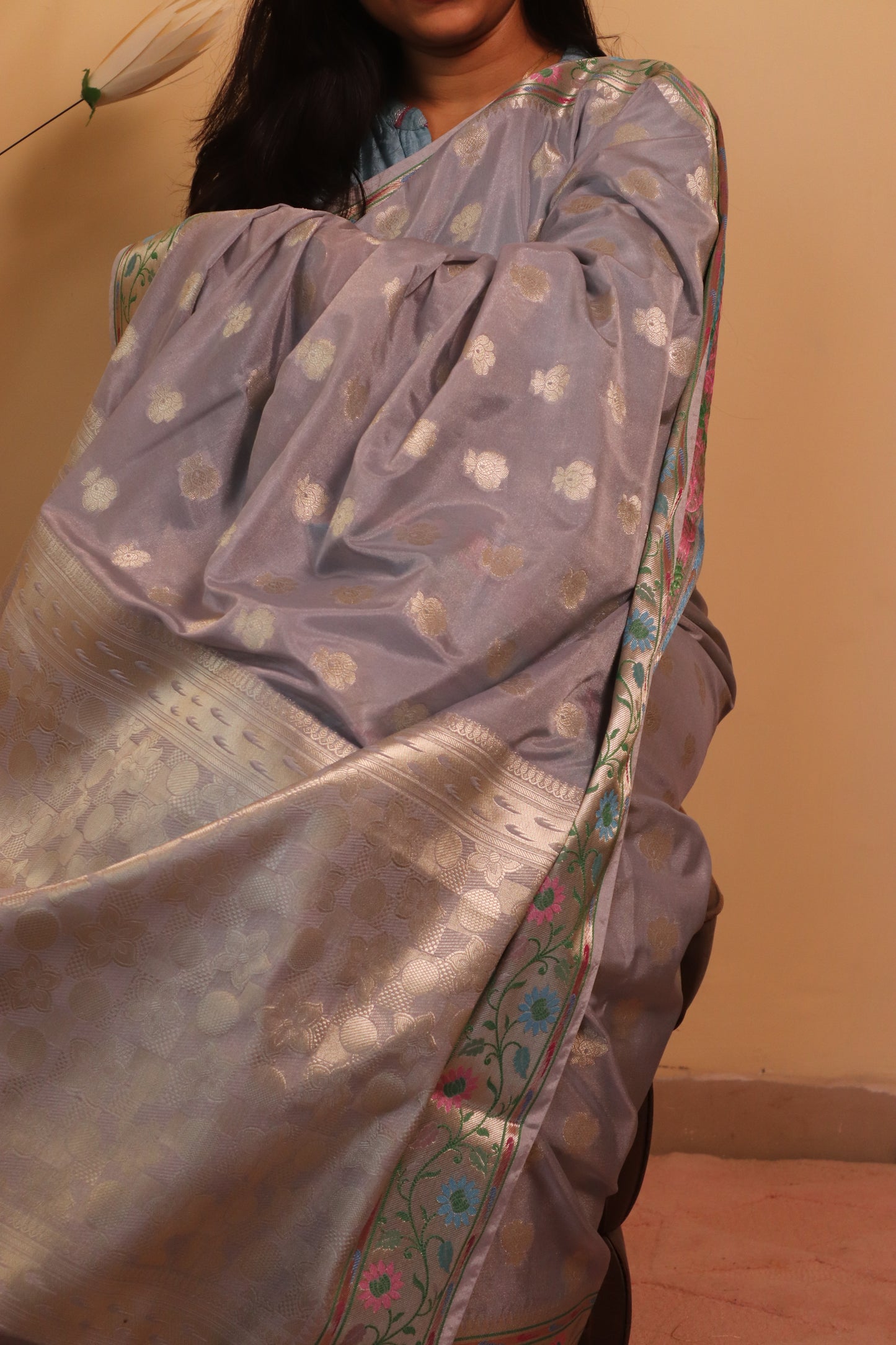 Banarasi Silk Weaved In 2 Inch Buti With Paithani Border - Grey