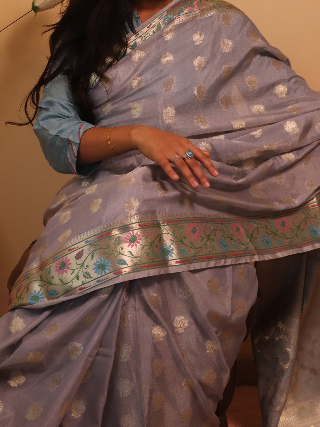 Banarasi Silk 2 Inch Buti With Paithni Border - Grey