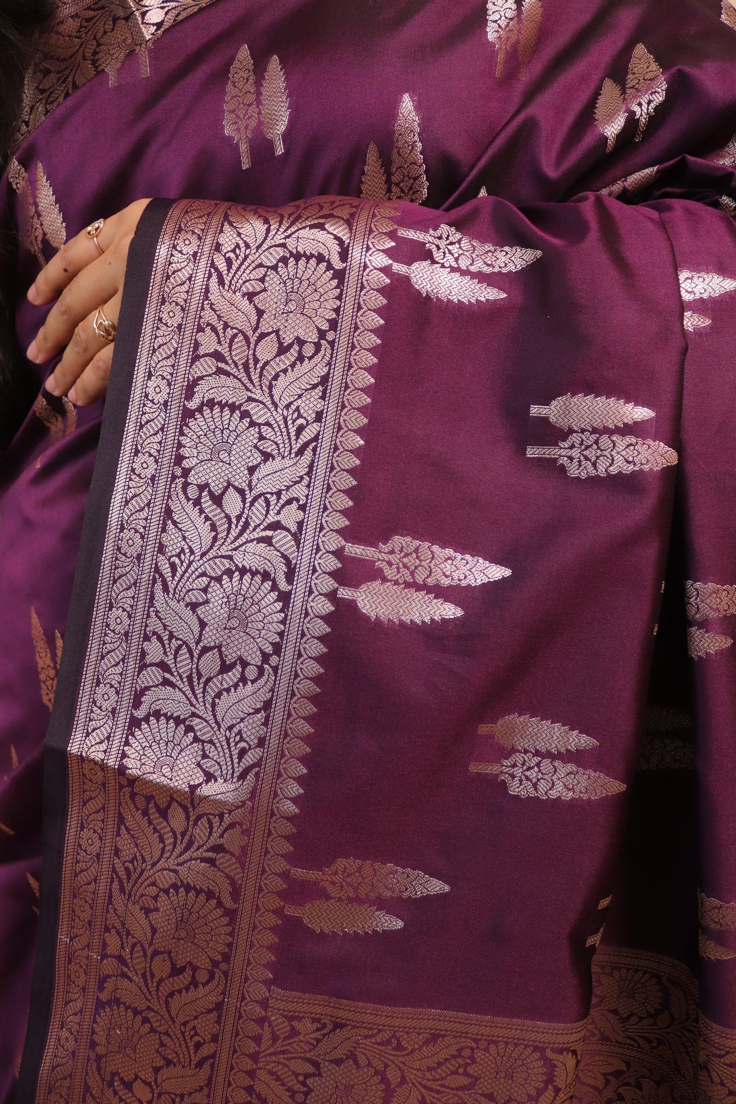 Banarasi Silk Weaved In Double Buti - Brown