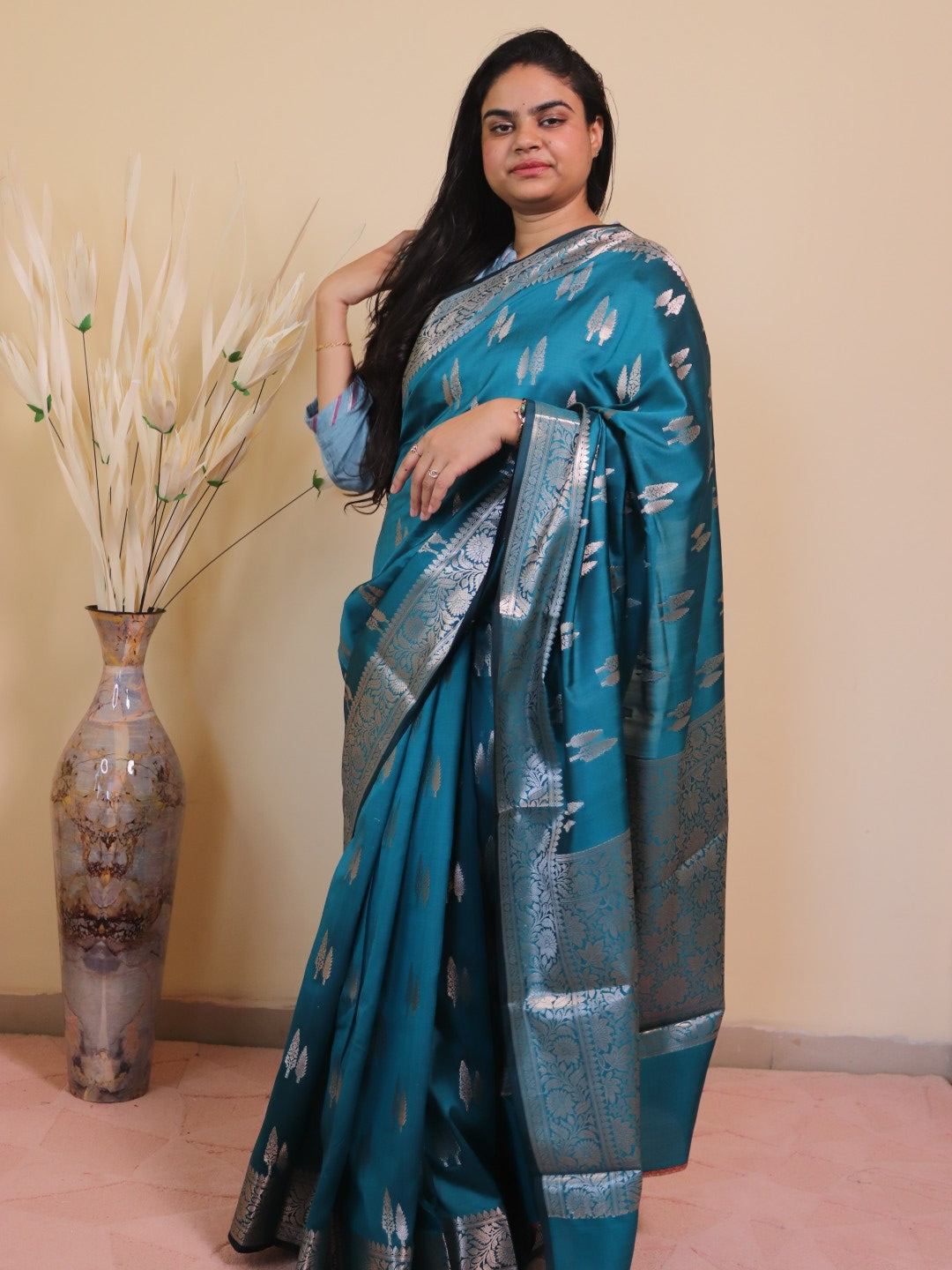 Banarasi Silk Double Buti Weaving - Black