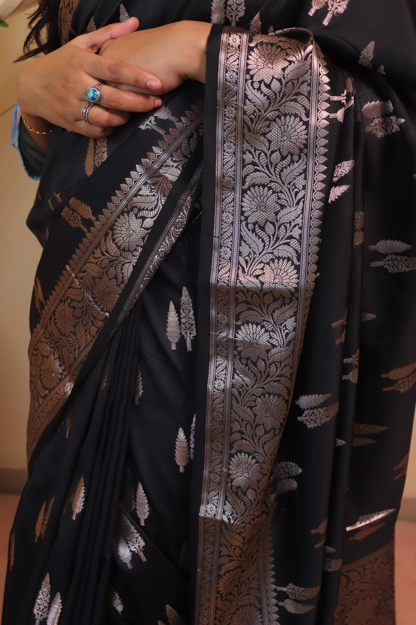 Banarasi Silk Weaved In Double Buti - Black