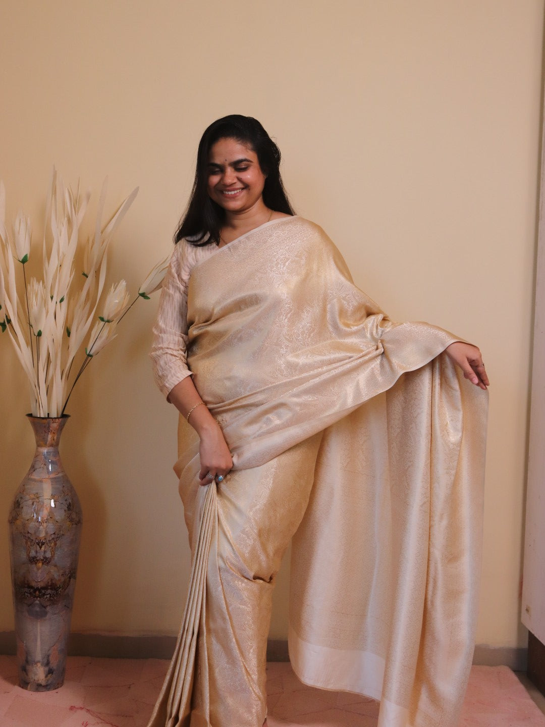 Banarasi Silk Jamawar Saree - Off-White Golden