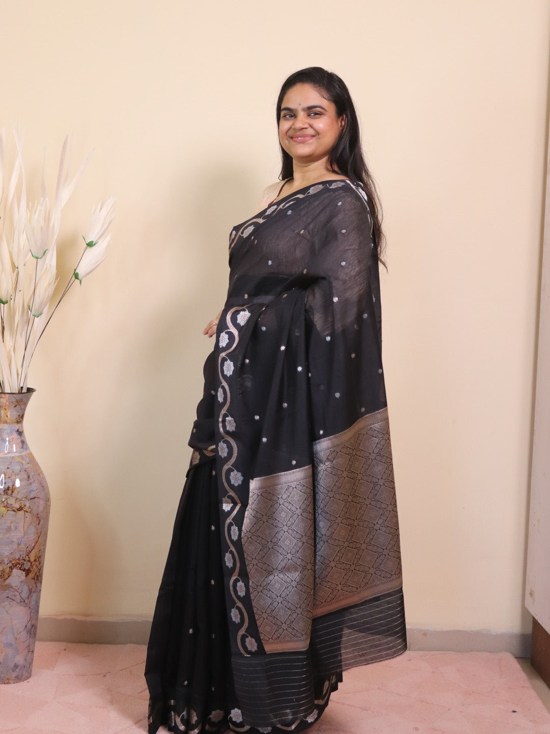 Banarasi Cotton Saree With Sona Rupa Bel Buti Weaving - Black