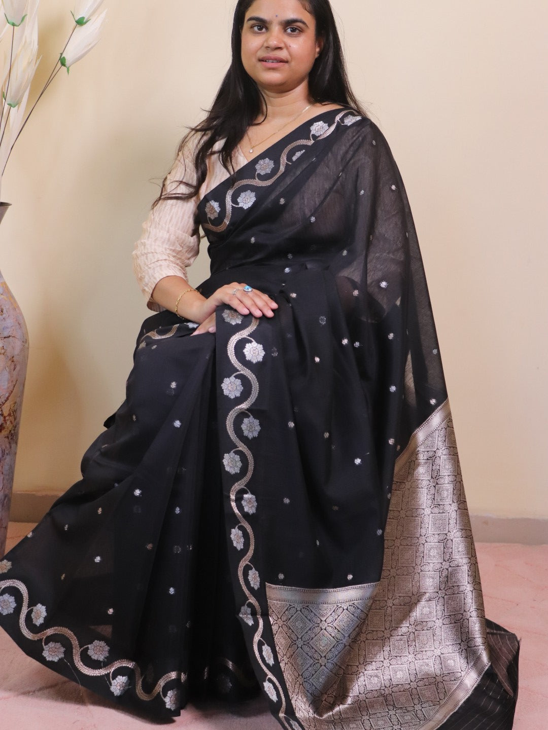 Banarasi Cotton Saree With Sona Rupa Bel Buti Weaving - Black