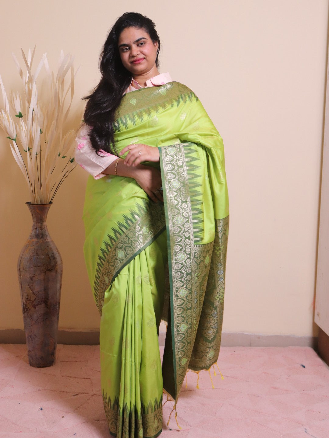 Soft Silk Contrast Border Silver And Gold Zari Weaving - Green