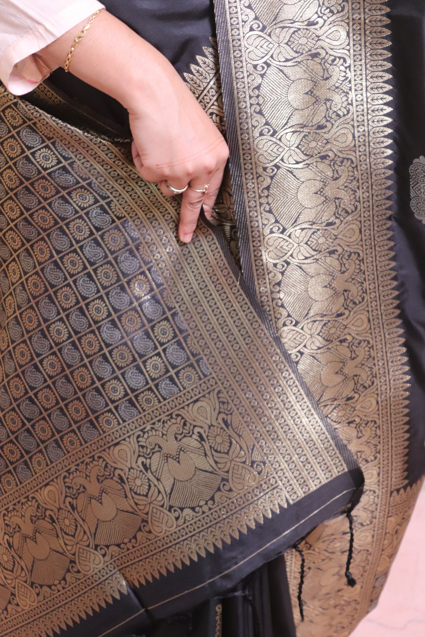 Soft Silk Weaved In Silver And Gold Zari - Black