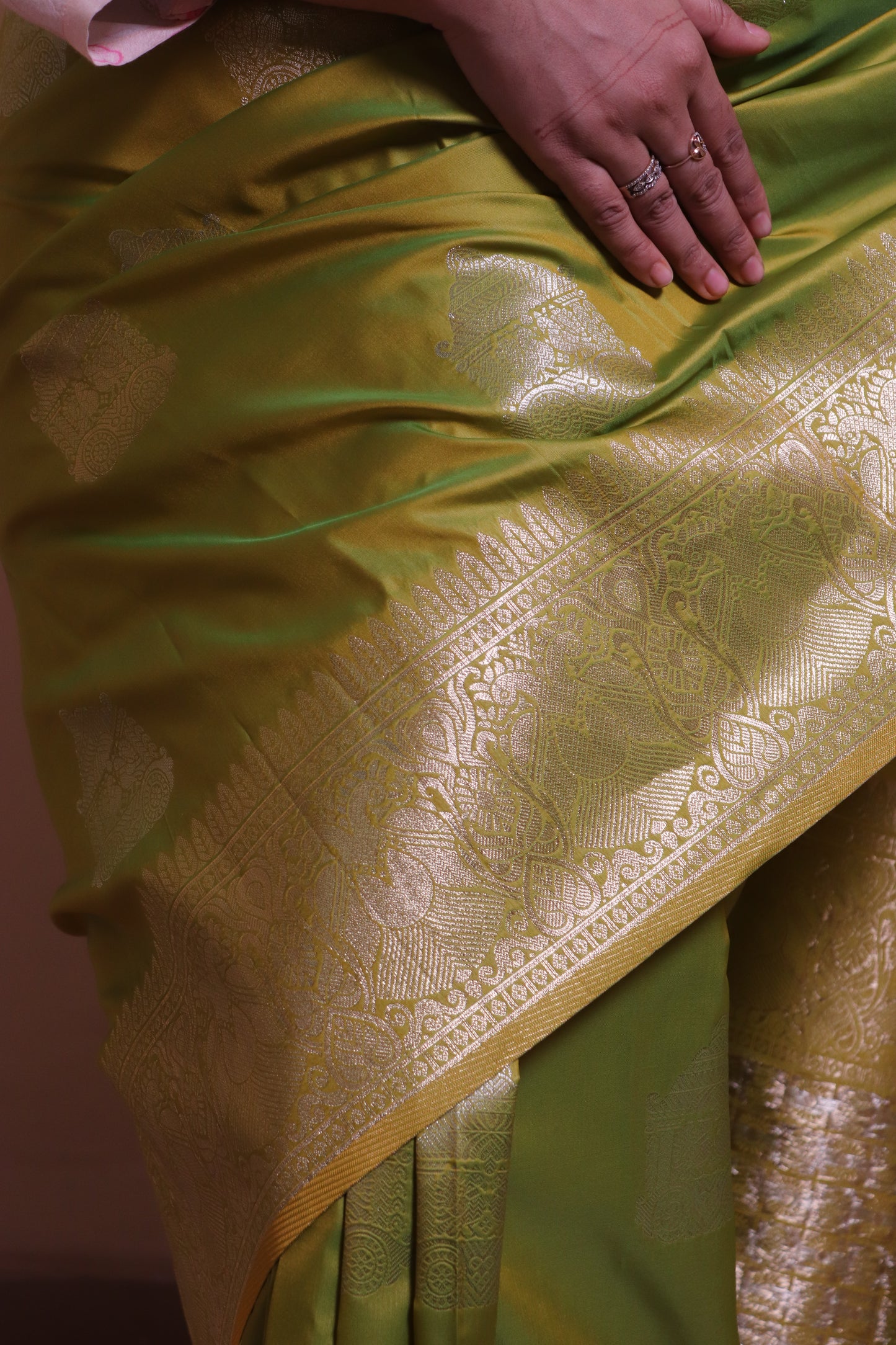 Soft Silk Weaved In Silver And Gold Zari - Green