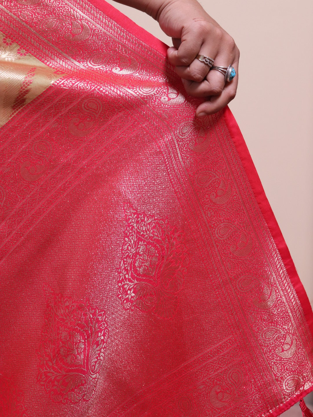Soft Silk Contrast Border Alfi Weaving - Beige