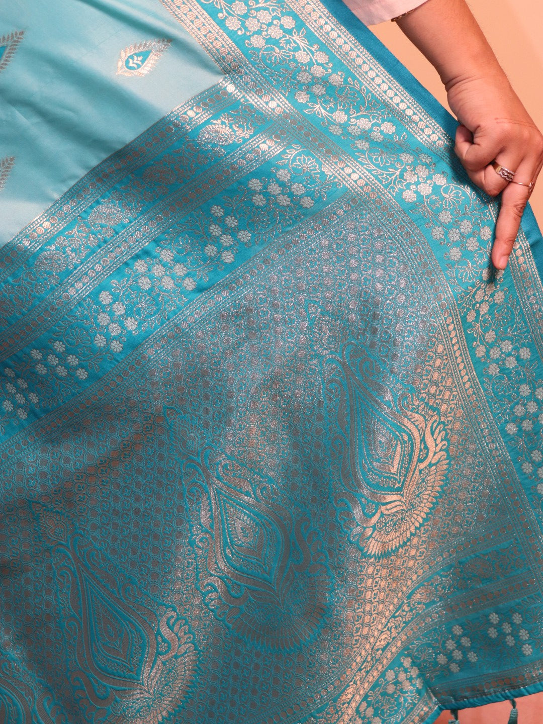 Soft Silk Contrast Border Alfi Buti Weaving - Blue