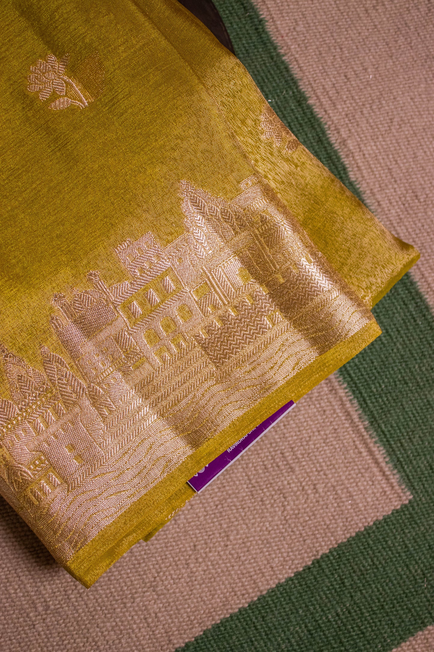 Banarasi Tissue With Ghaat Border - Green