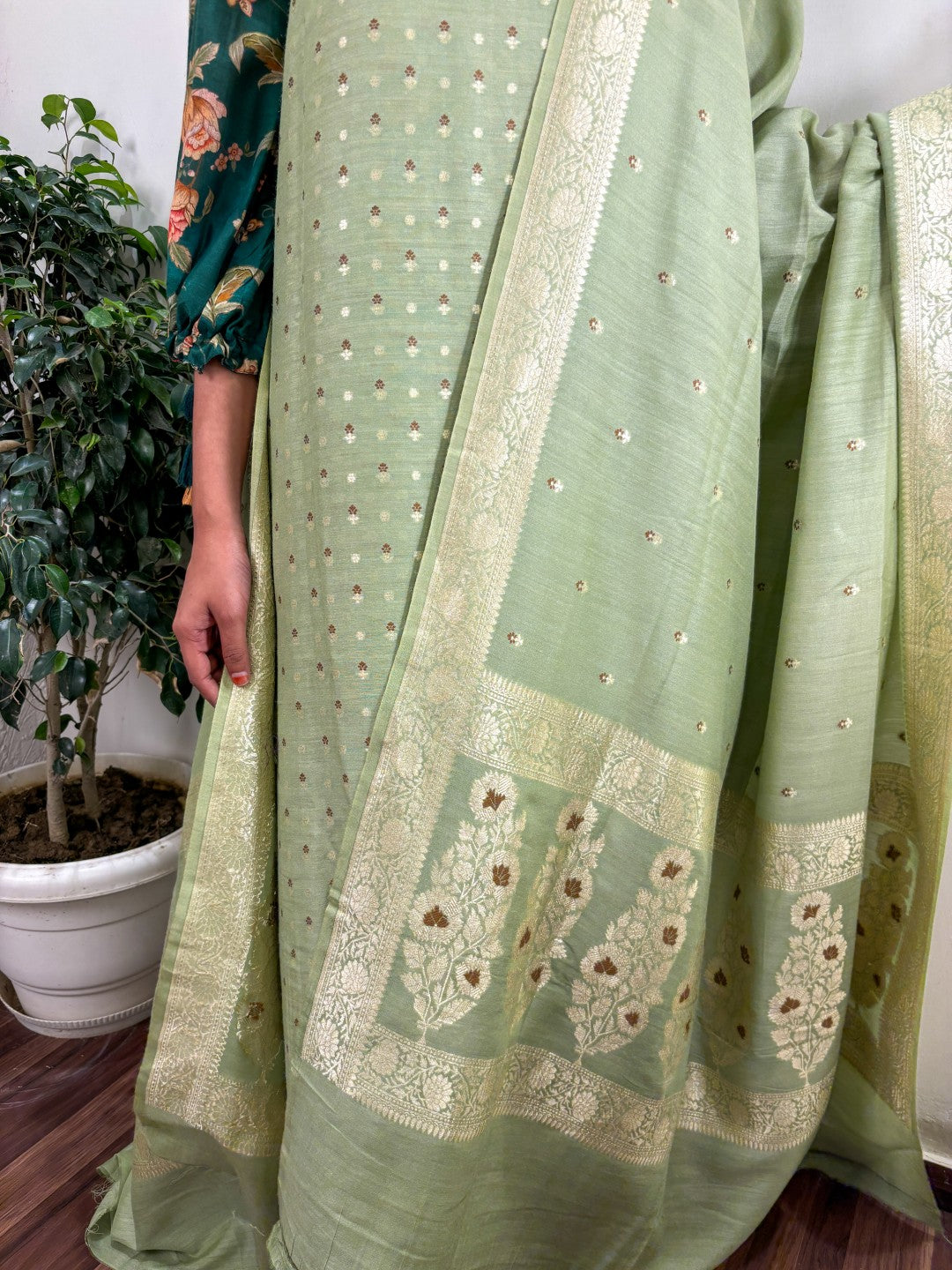 Handloom Banarasi Pure Kataan Silk Unstitched Suit