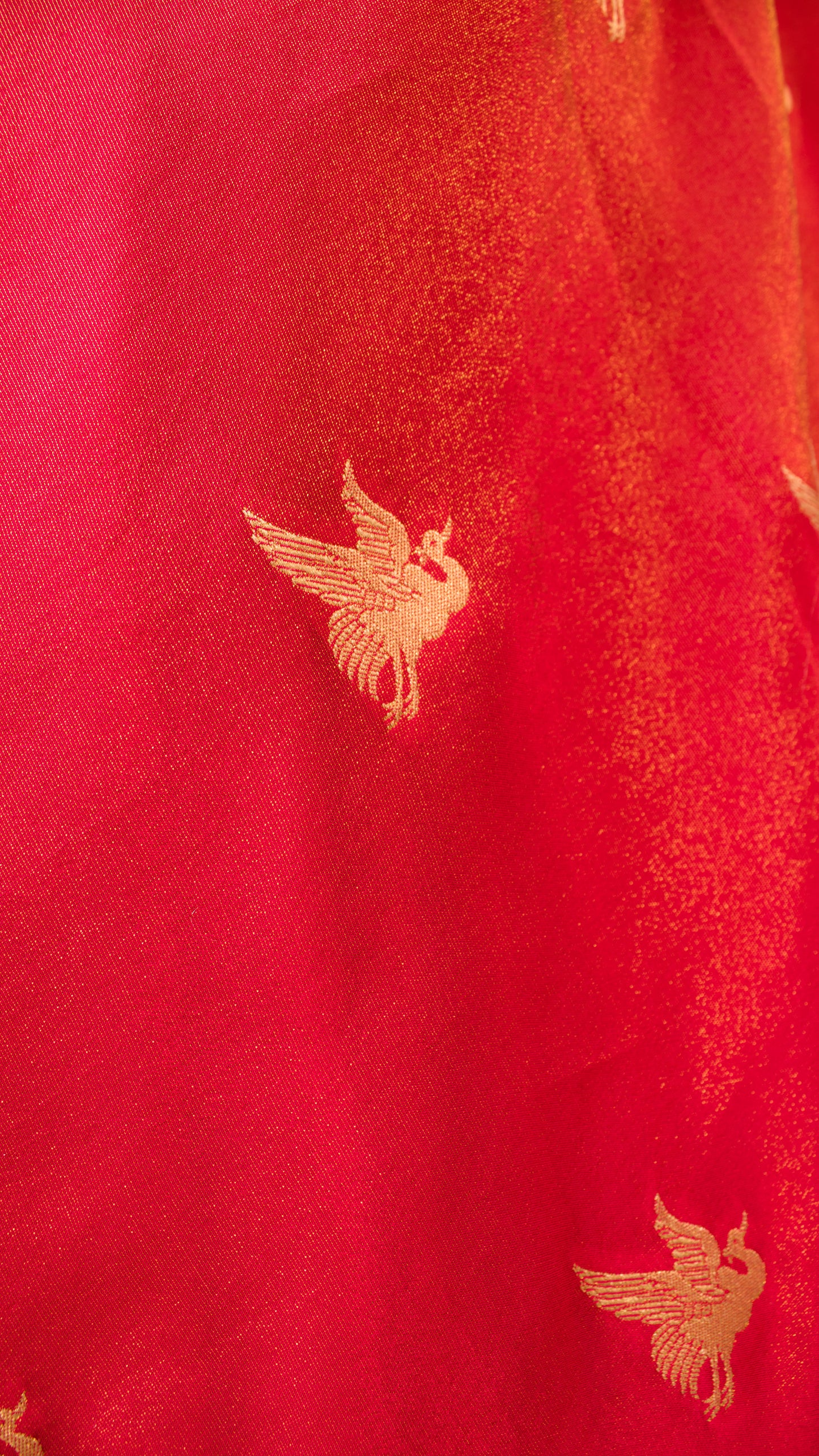 Designer Handwork Blouse With Tissue Weaving Saree - Pink