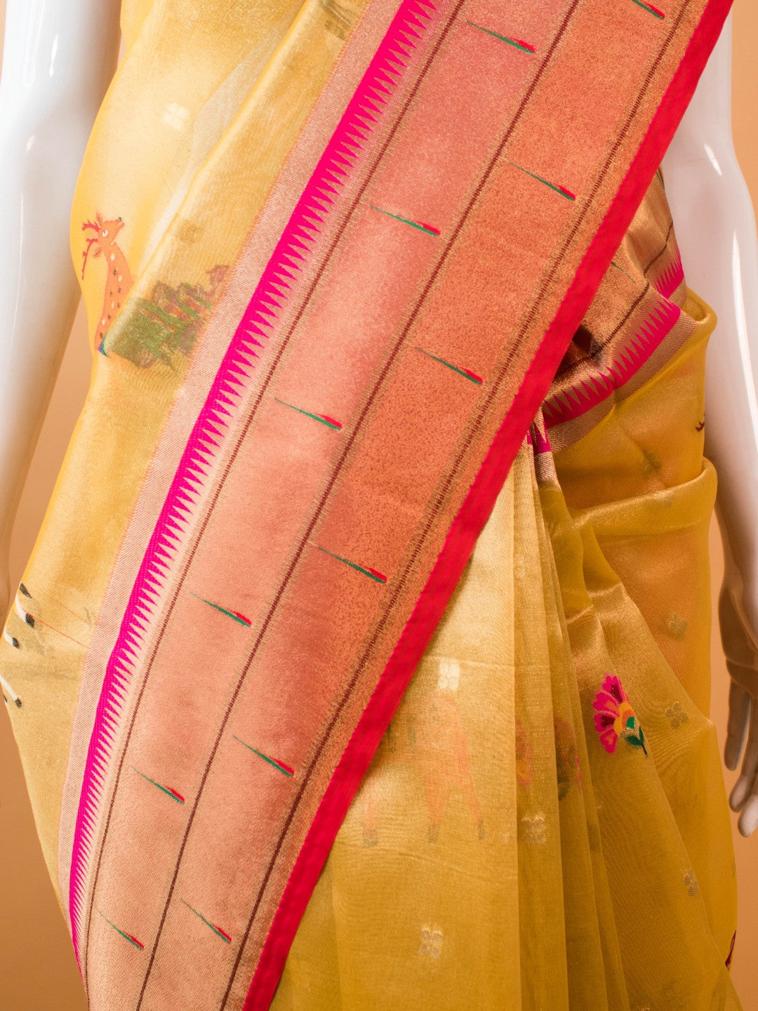 Mashru Silk With Contemporary Style Tiger Motif Saree - Purple