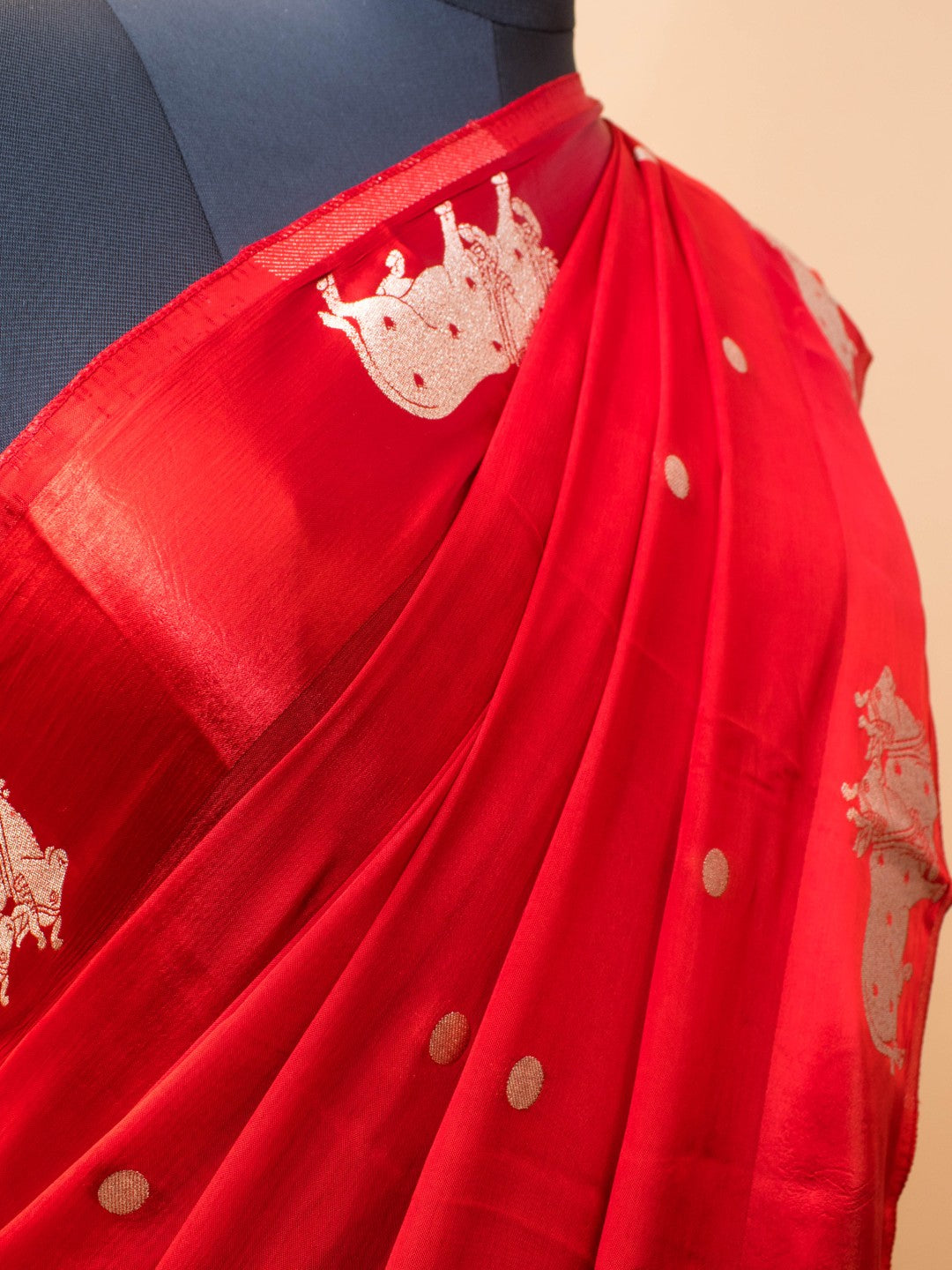 Soft Chinon Saree With Nandi Motif Border - Red