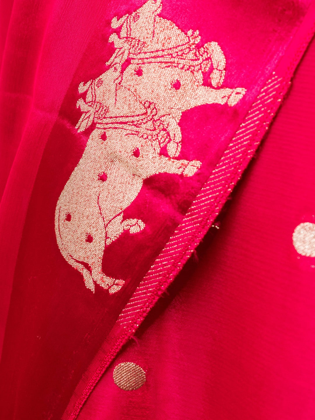 Soft Chinon Saree With Nandi Motif Border - Pink