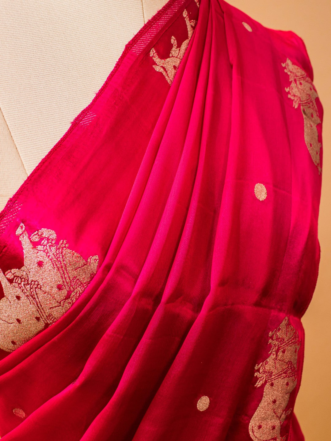 Soft Chinon Saree With Nandi Motif Border - Pink