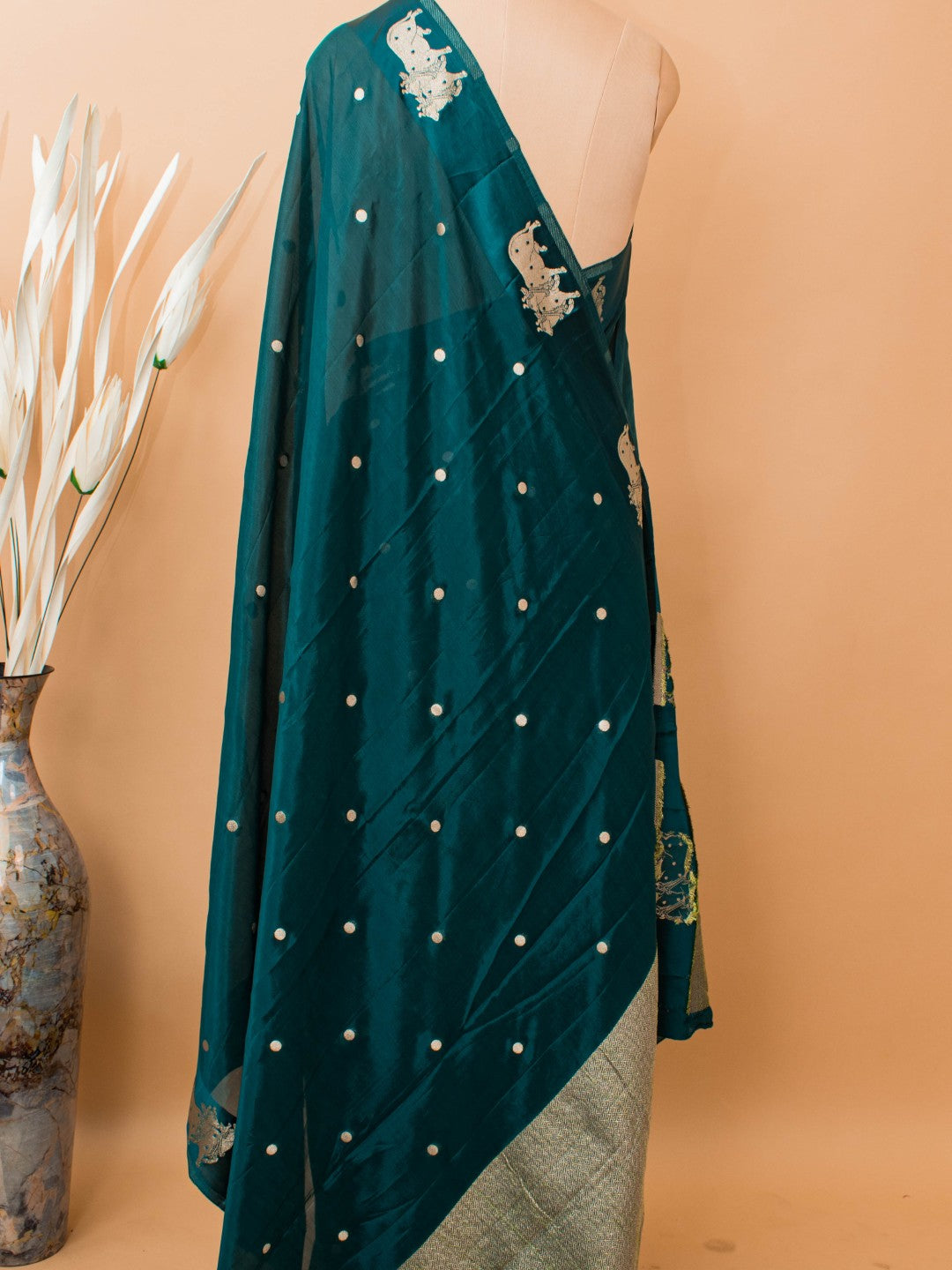 Soft Chinon Saree With Nandi Motif Border - Purple