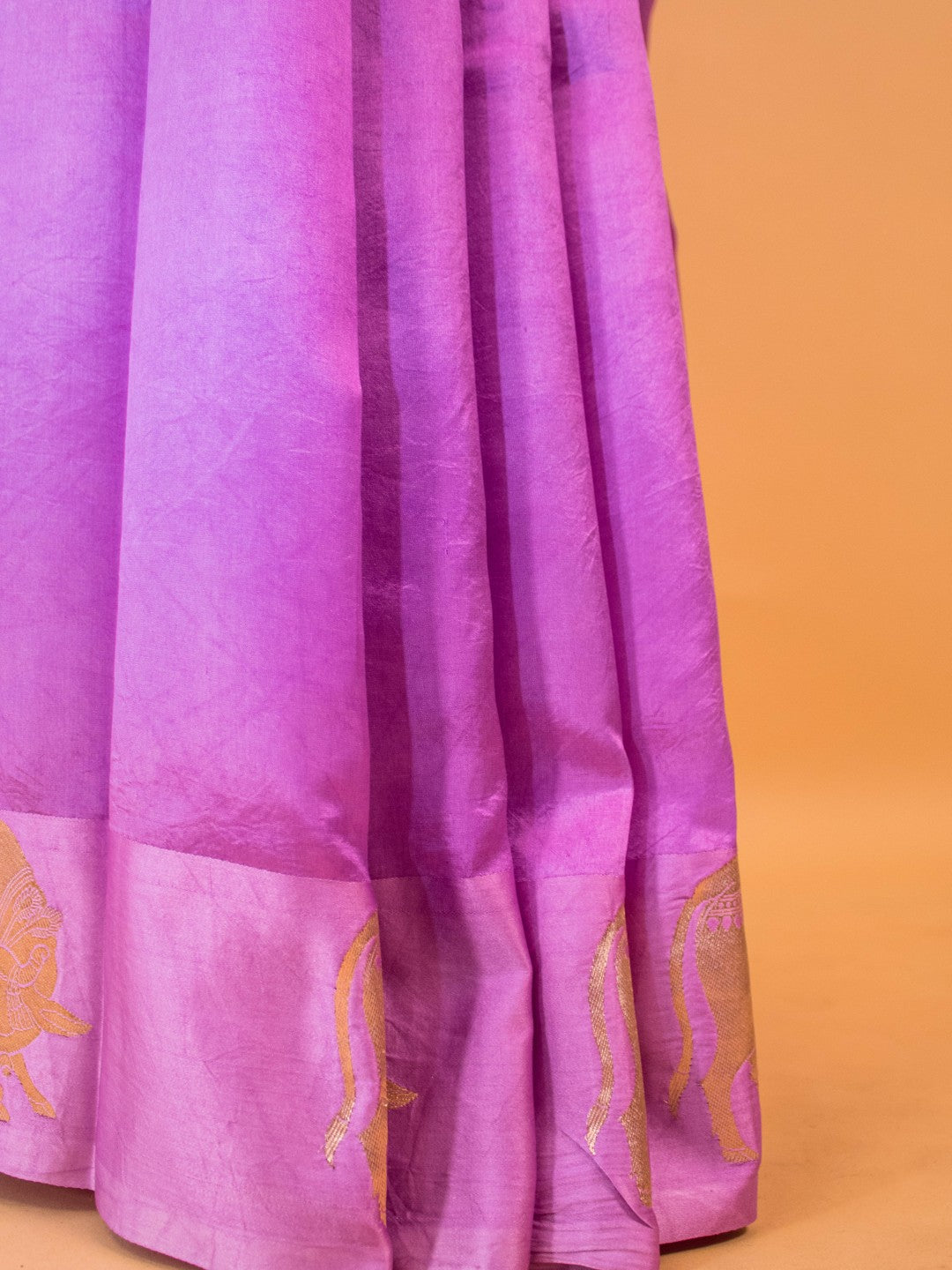 Mother Cow Feeding Its Calf In Pure Mashru Silk Saree - Purple