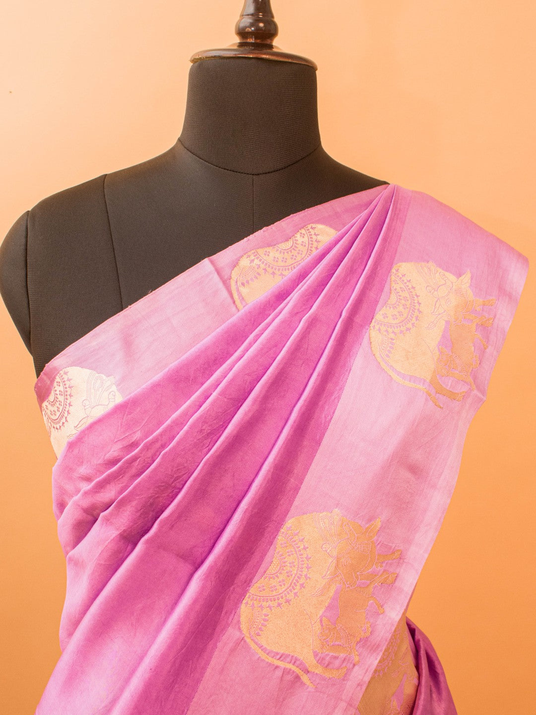 Mother Cow Feeding Its Calf In Pure Mashru Silk Saree - Purple