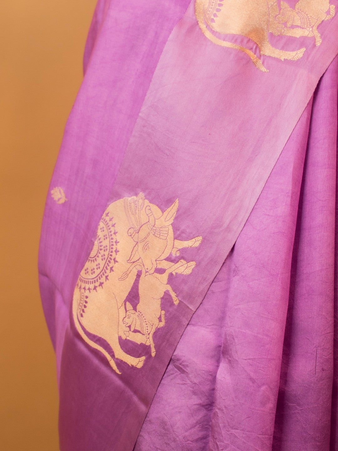 Mother Cow Feeding Its Calf In Pure Mashru Silk Saree - Purple