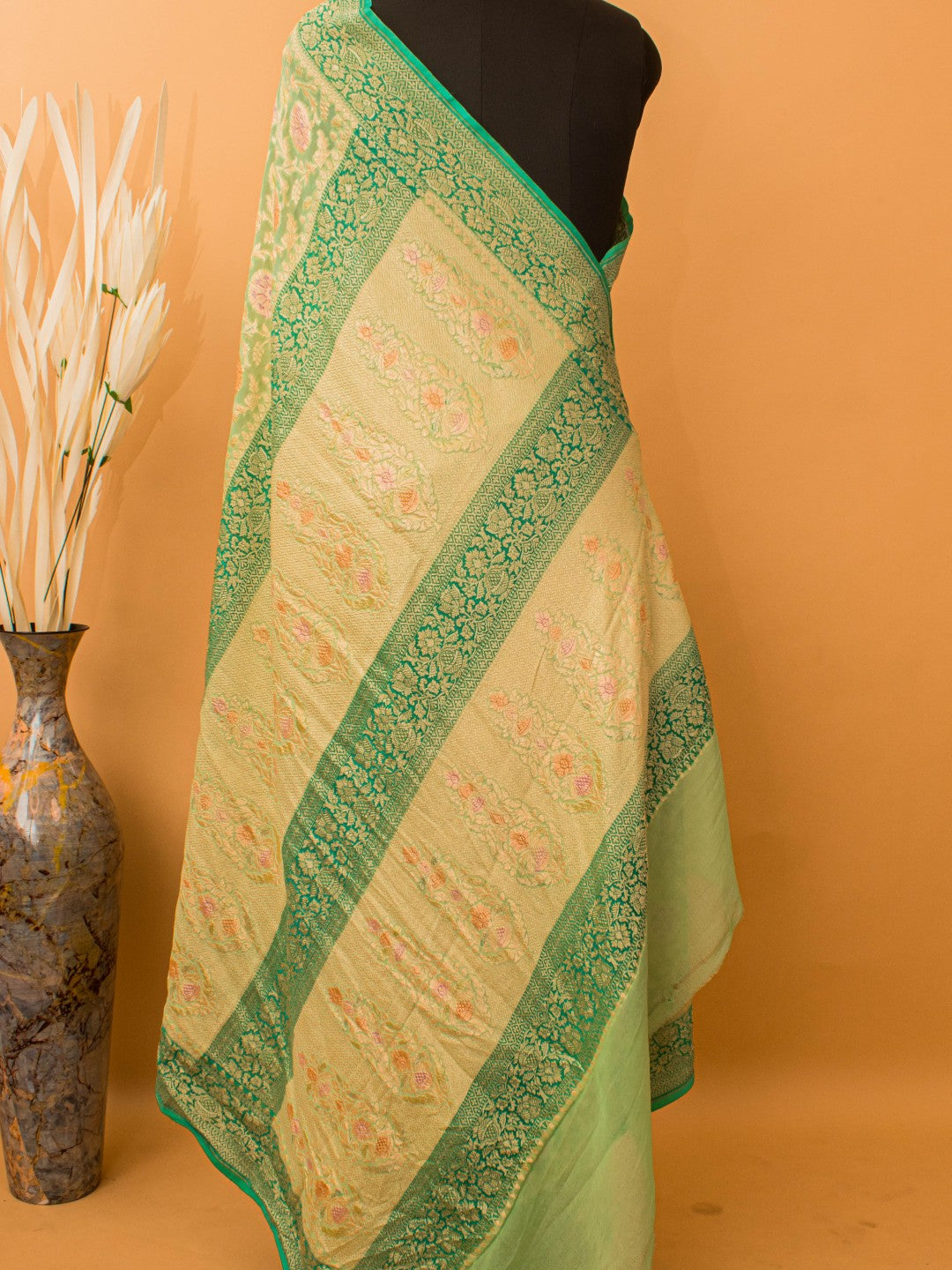 Pure Khaddi Georgette Jaal Meenakari Handbrush Saree - Green