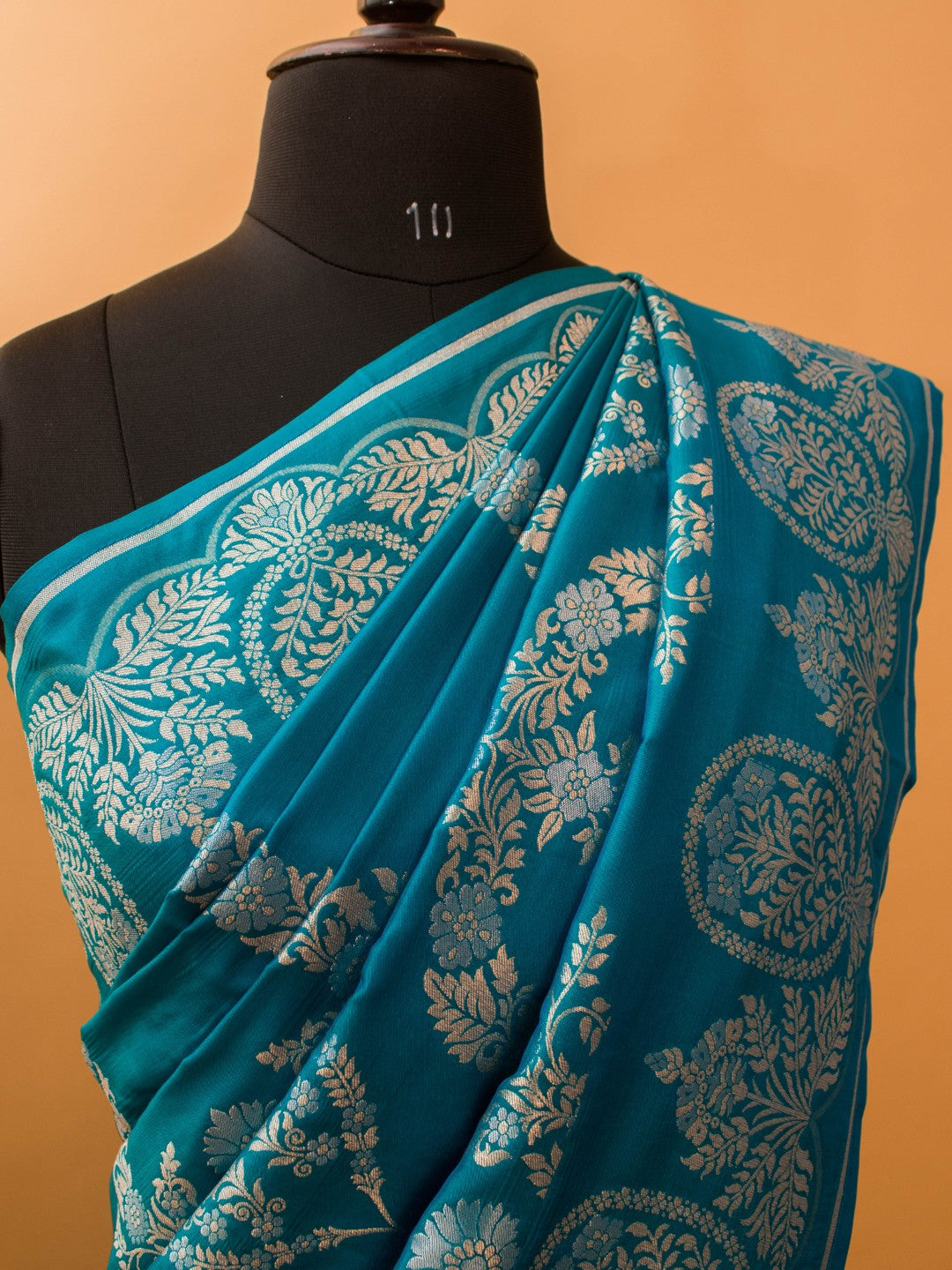 Katan Silk Banarasi Gold & Silver Weaving Jaal Design
