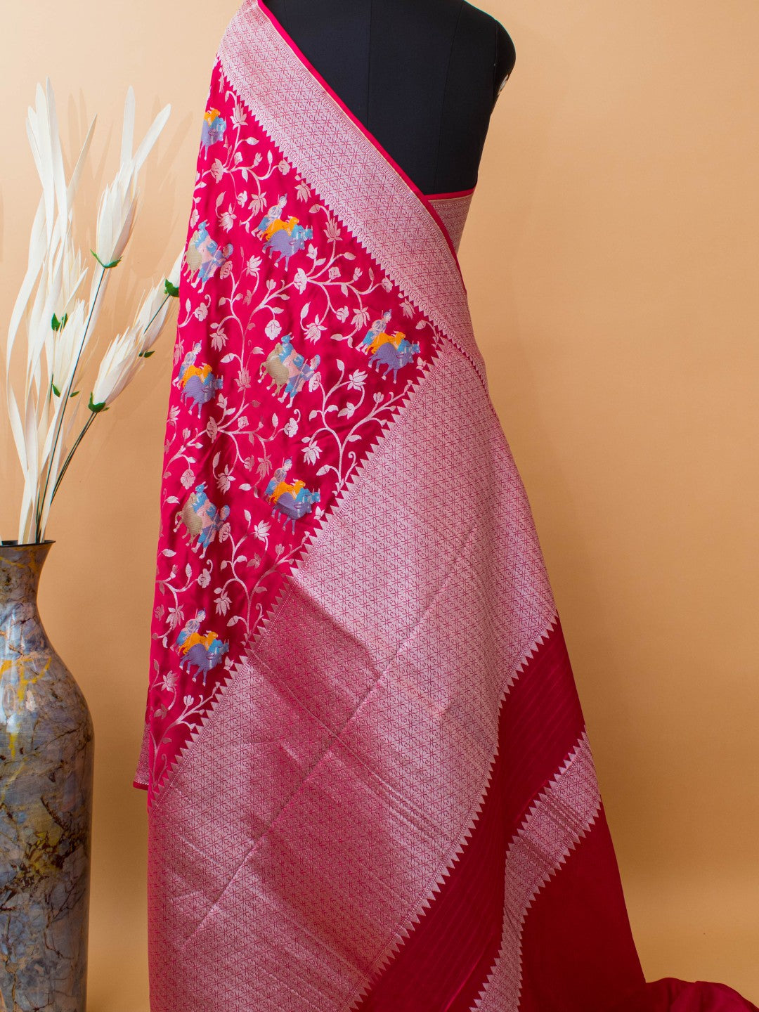 Mashru Silk Jaal Weaving In Cow Grazing Story