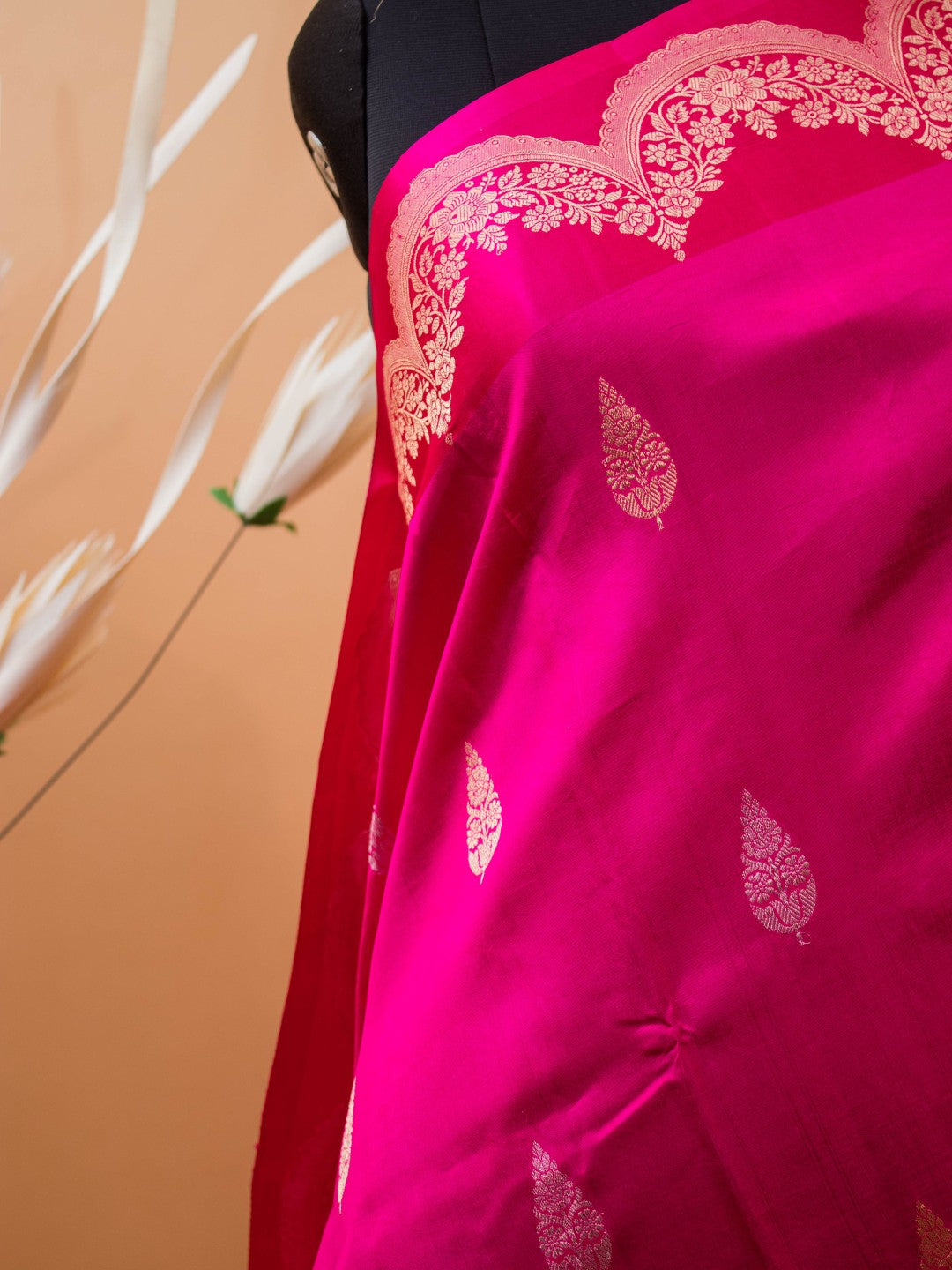 Pure Mashru Silk Scalping Border Buti Design