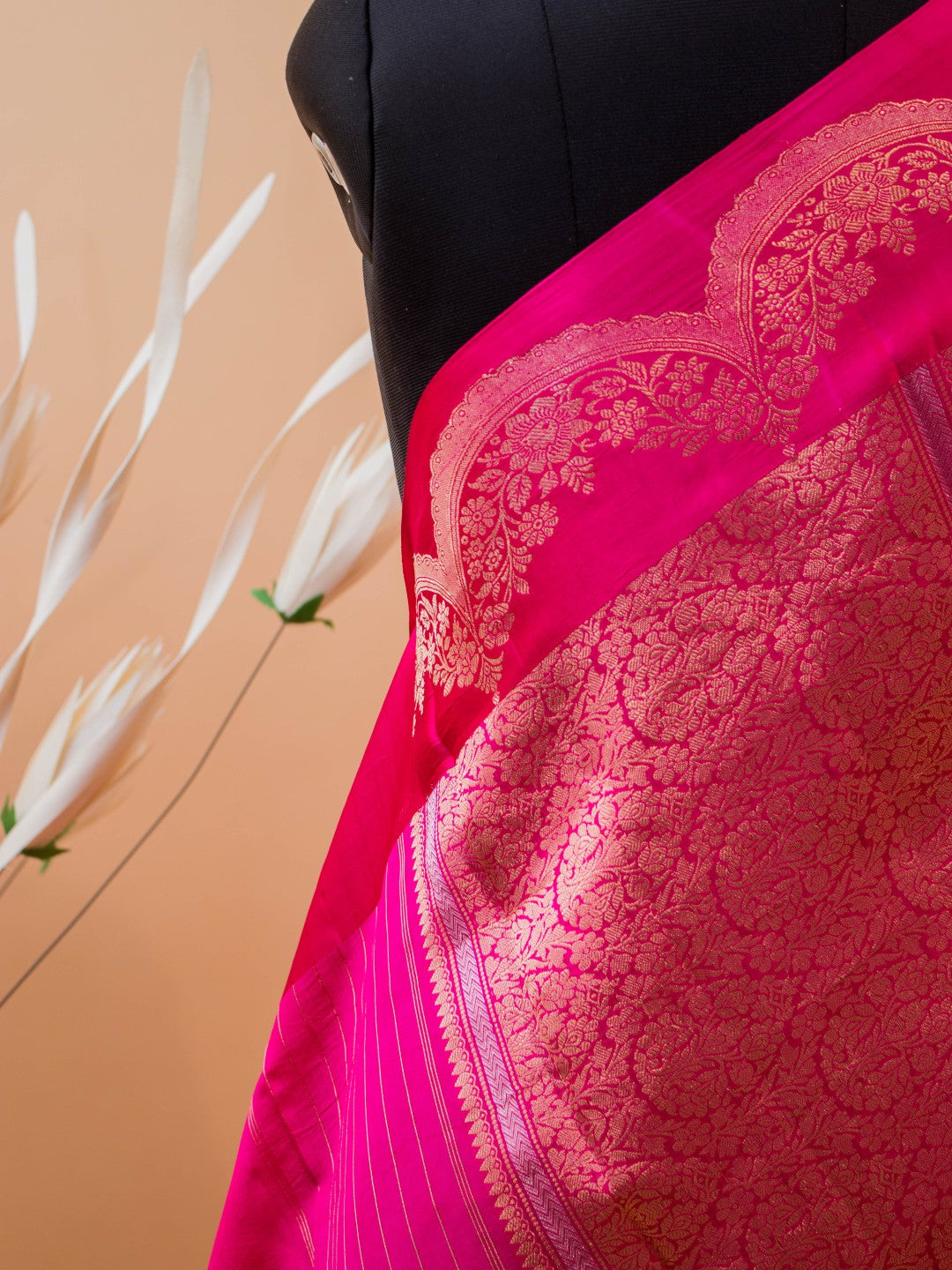 Pure Mashru Silk Scalping Border Buti Design