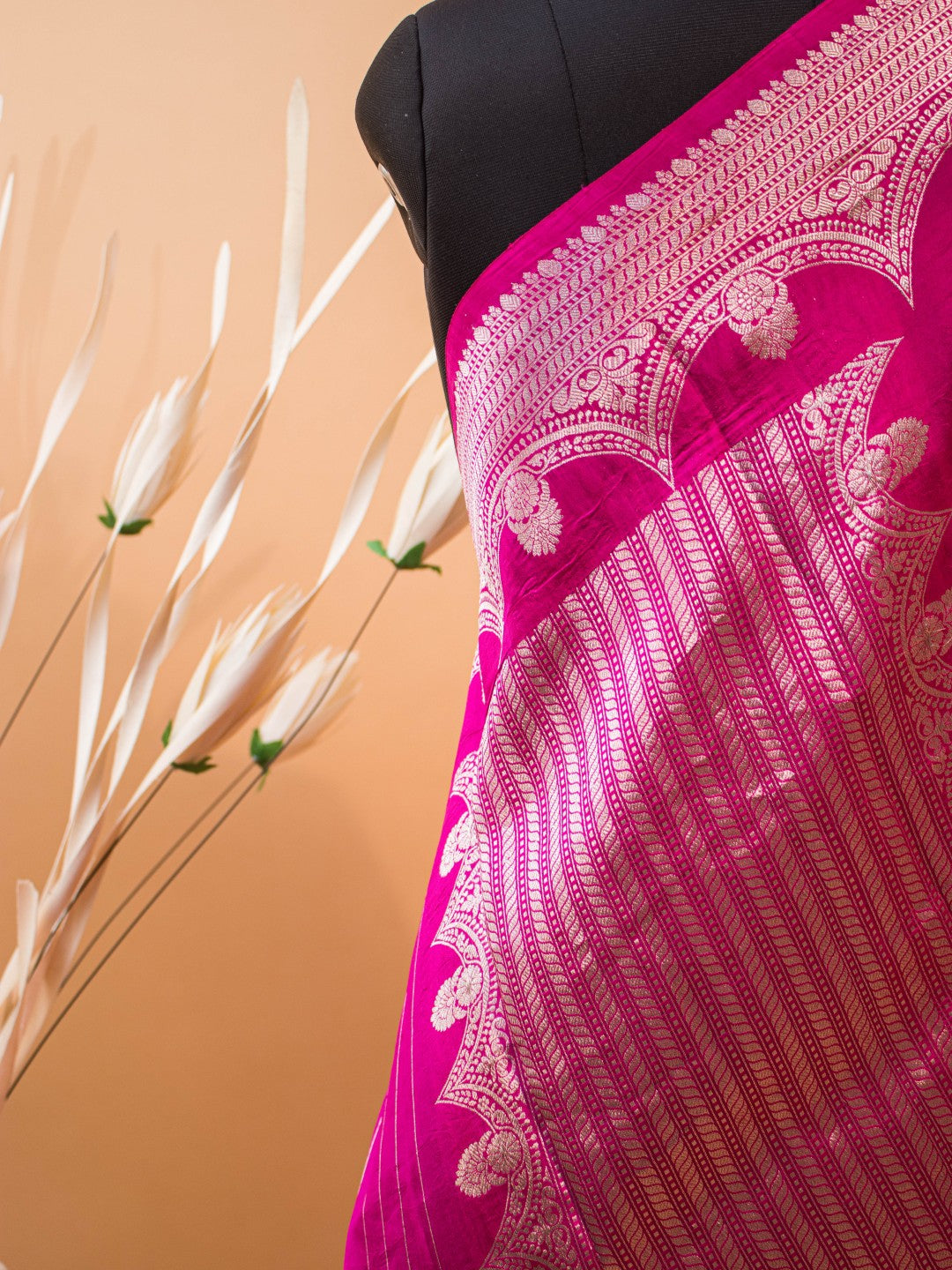 Pure Mashru Silk Curly Border Buti Design