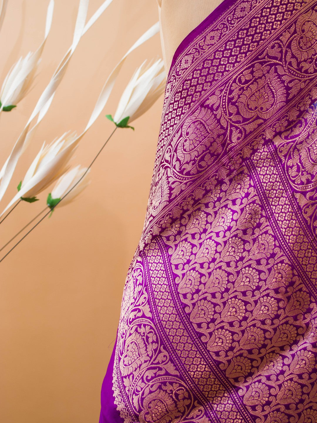 Pure Kataan Silk In Small Buti N Contrast Border