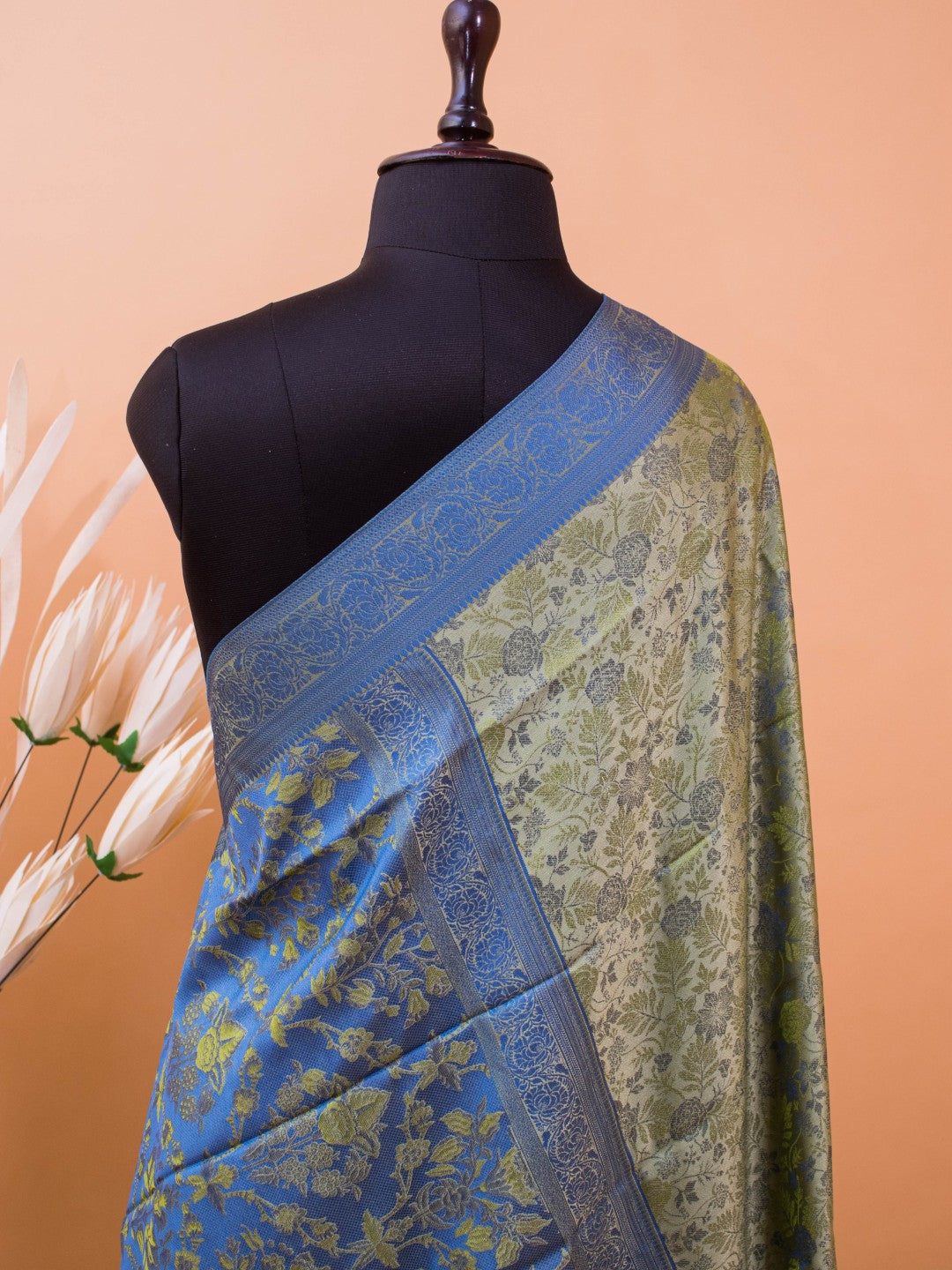Handloom Banarasi Resham Tanchui In Pure Silk Saree - Green