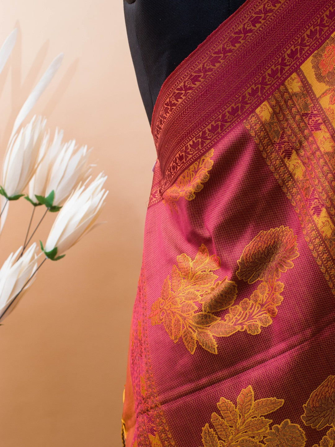 Handloom Banarasi Resham Tanchui In Pure Silk Saree - Yellow