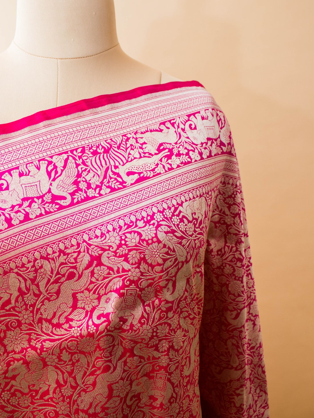 Shikargha Weaving In Pure Kataan Silk Hand Weaved - Pink