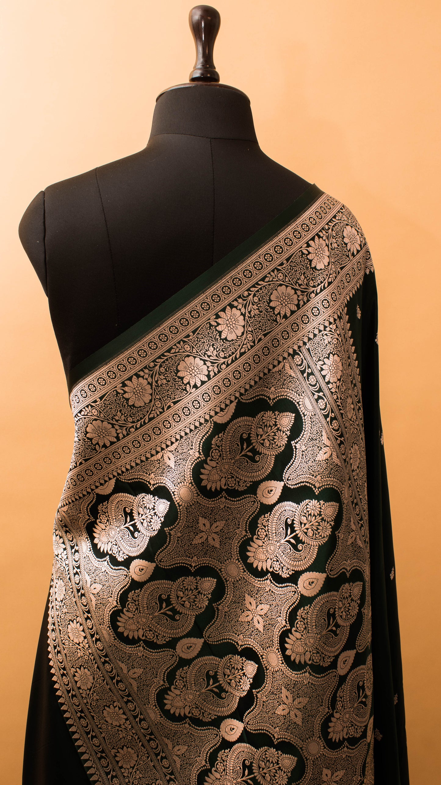 Banarasi Mashru Silk Small Butti All Over - Green