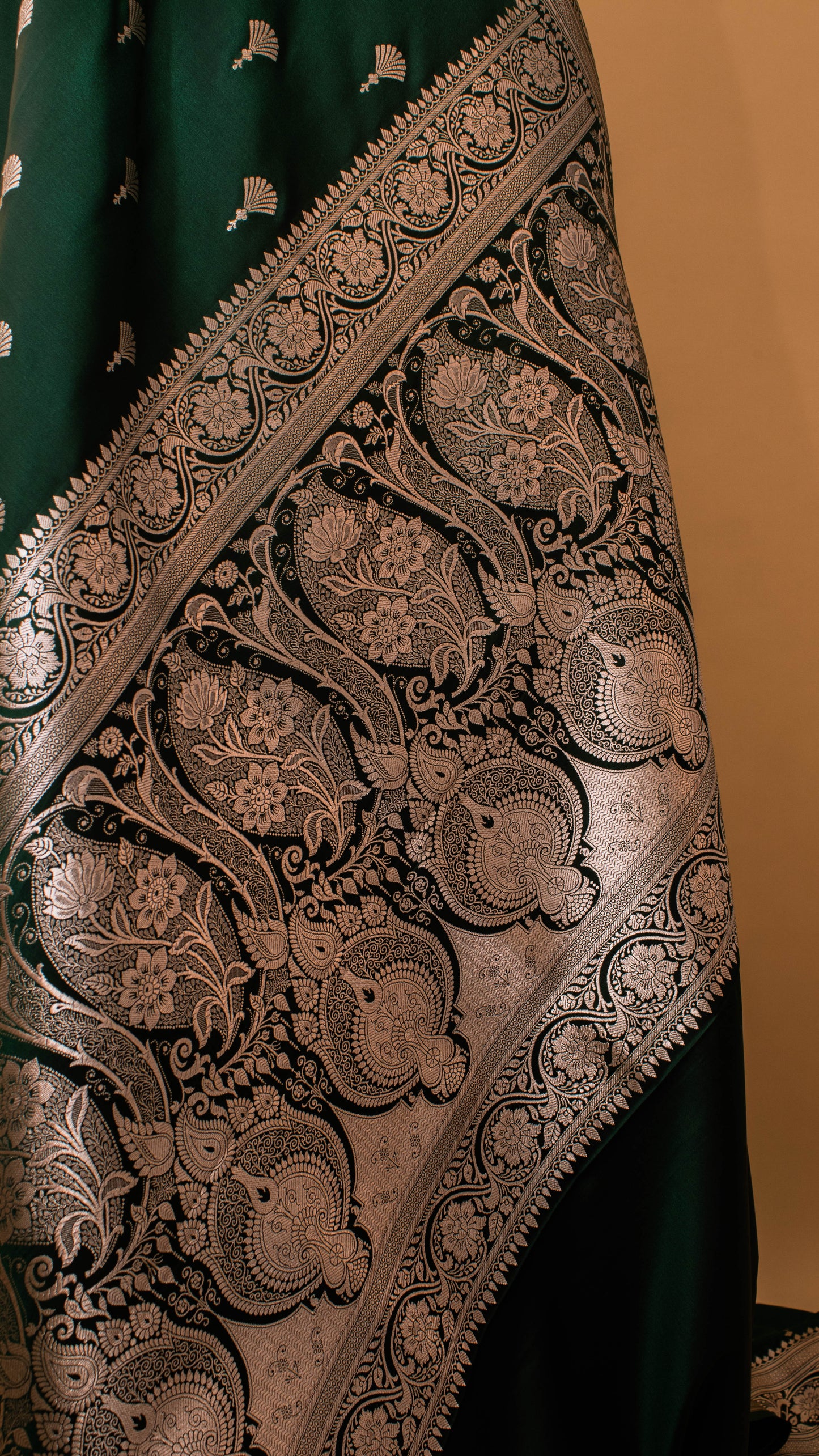 Banarasi Mashru Silk Fountain Butti All Over - Green