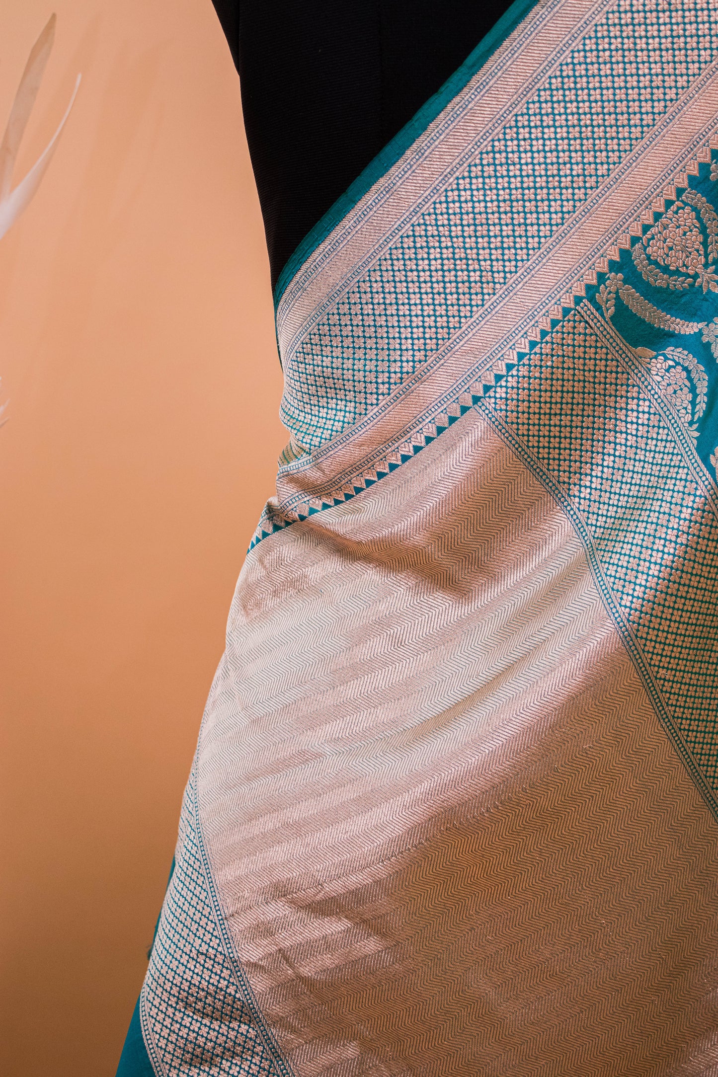 Handloom Banarsi Upaada Jaal In Pure Kataan Silk - Blue