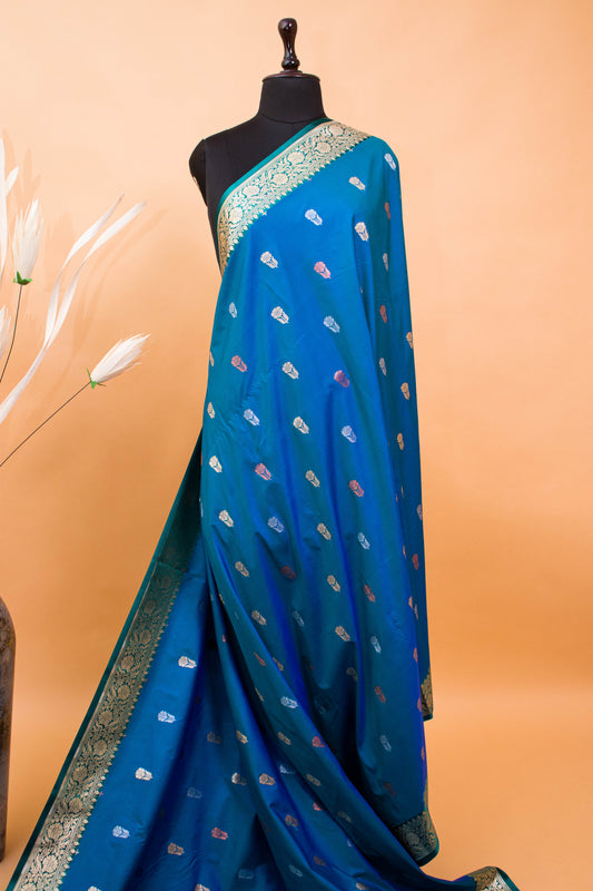 Traditional Banarsi Cotrast Border Butti Weaving Blue