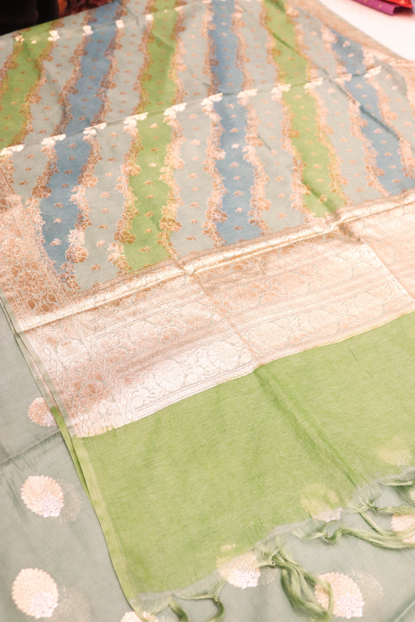 Alfi Butti Suite With Banarasi Rangkaat Dupatta And Bottom-Green