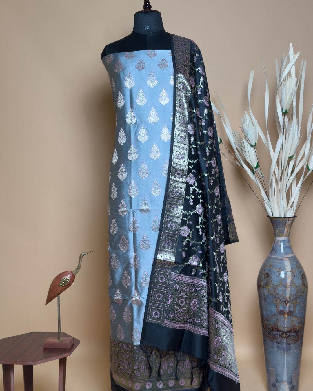Contrast Daman Border With Meenakari Butti Suit Fabric With Contrast Jaal Dupatta And Border - Blue