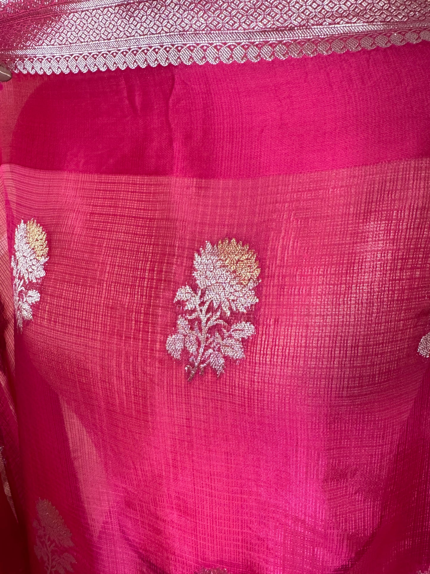 Traditional Banarasi Sona Rupa Flower Butti Weaved On Kota Silk Fabric Saree -Pink