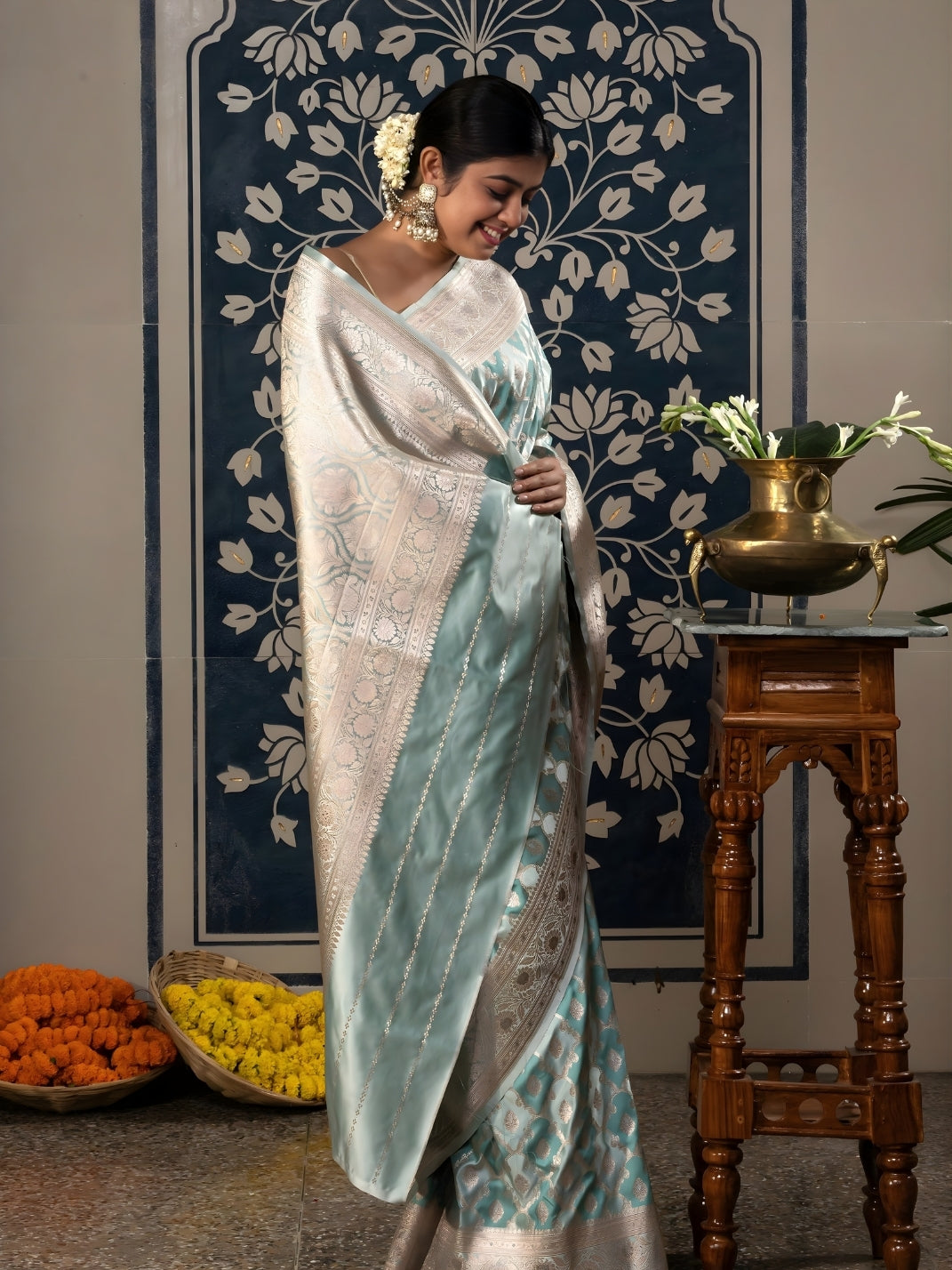 Banarasi Rangkaat Weaving In Mashru Silk Fabric-Blue