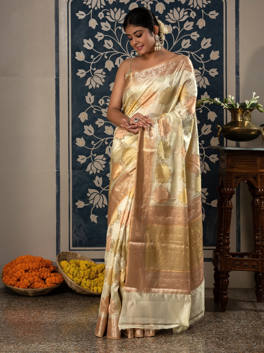 Handloom Banarasi Hand Brush Rangkaat Saree-Multi Color