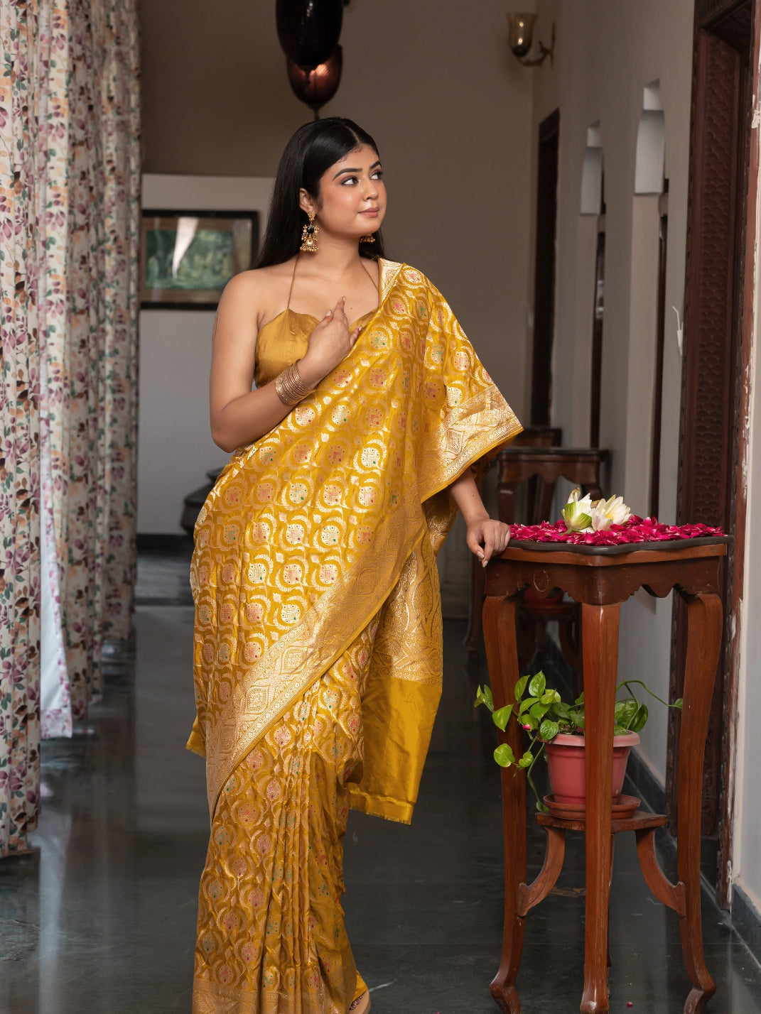 Handloom Banarasi Meenakari Jaal In Pure Katan Silk-Yellow