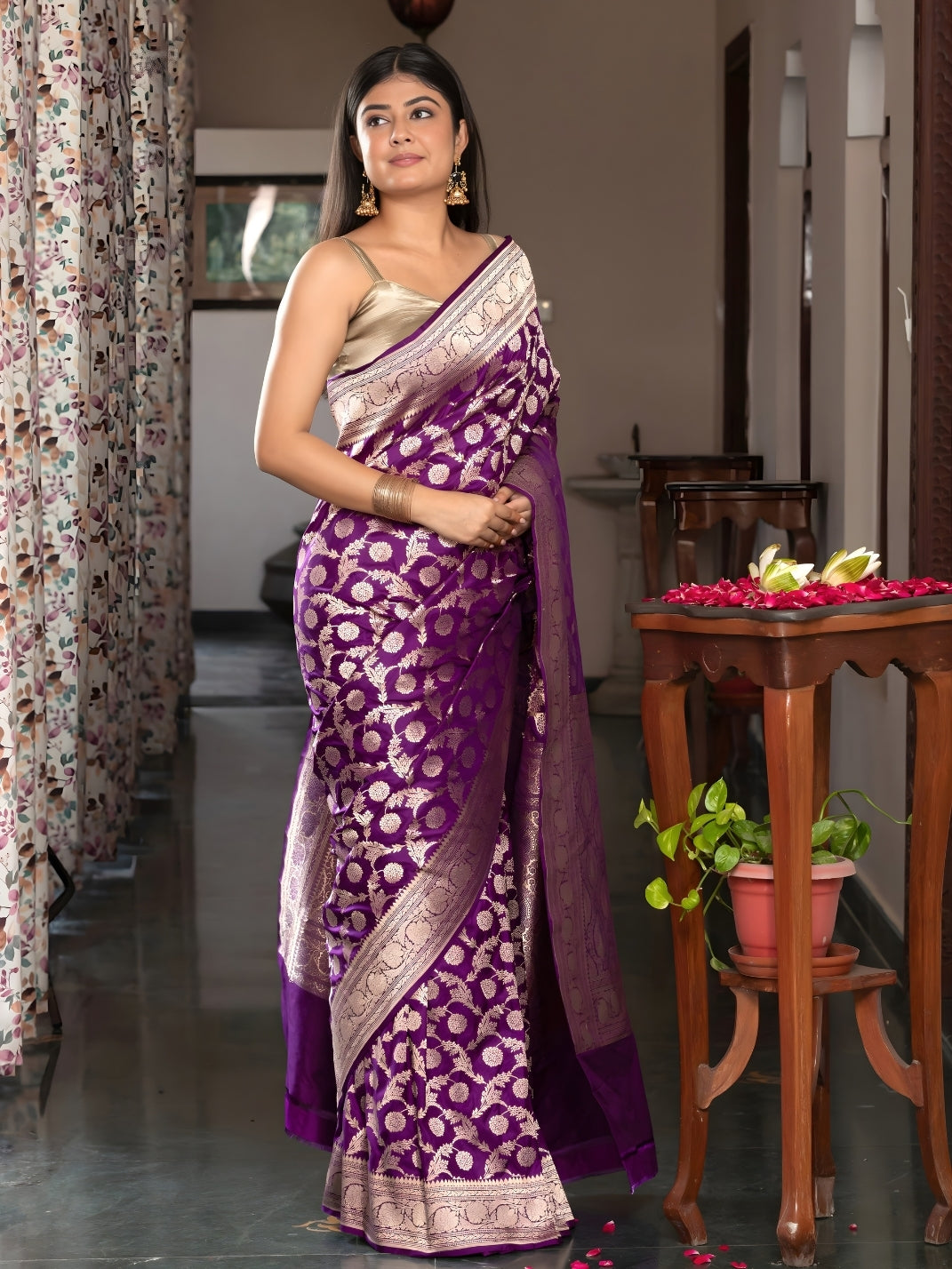 Handloom Banarasi Upada Jaal Weaving In Pure Katan Silk Fabric Purple