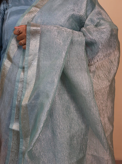 Crush Tissue With Thin Banarasi Border -Green Gold