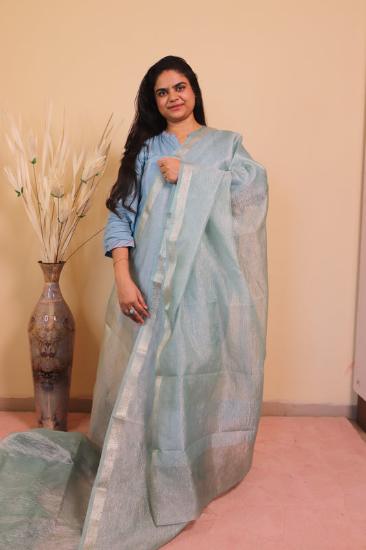 Crush Tissue With Thin Banarasi Border - Green